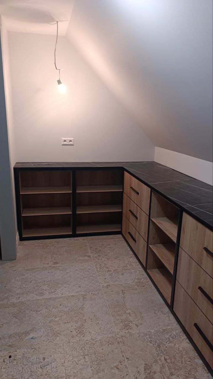 Мансардная кладовка, хоз блок, постирочная.